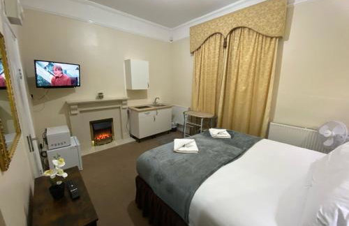 The Green Light House Studio 24 - Free Private Parking - Foto 28