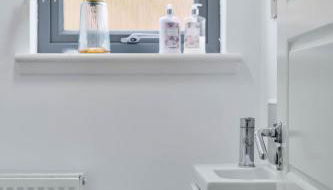 House near Edinburgh Ideal for Small Groups, Contactors & Tourists - Foto 3