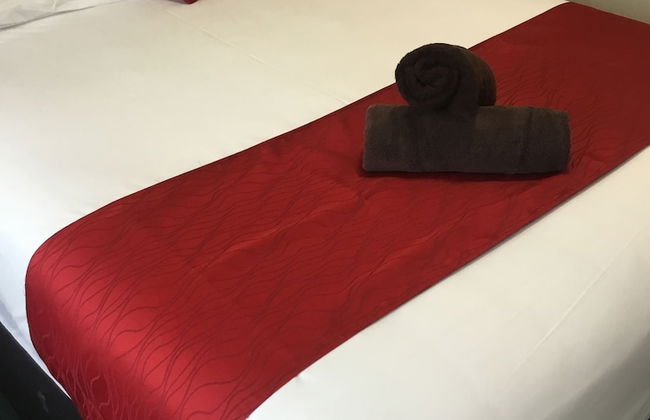 Ulster Apartments - Photo 3