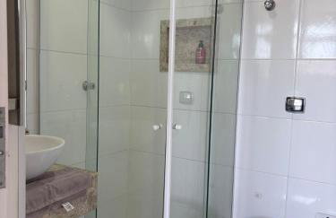 Kitnet Vista Mar em São Vicente - Charme e Conforto - Foto 11