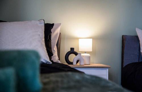 Manchester 3BR House Contractor Hospital Uni - Foto 10