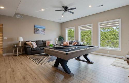 Luxury Home on Cove with Boat Slips, Waterslides, and Jump Deck - Foto 61