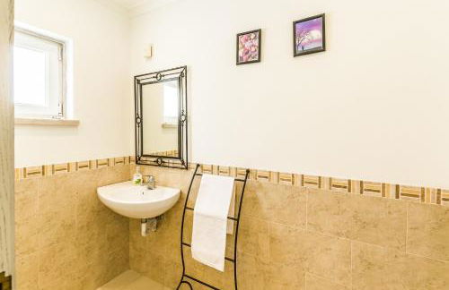 Villa Quinta da Marinha II - Photo 22