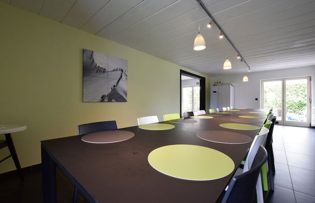 Luxury Villa With Pool - Photo 30