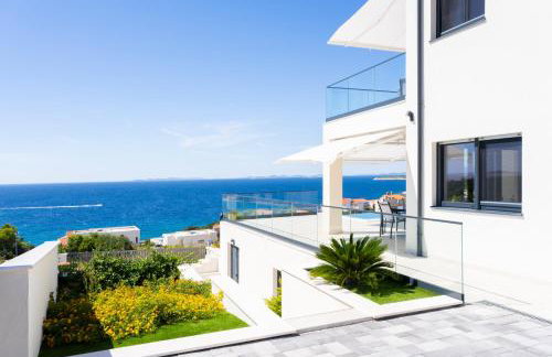 Villa Infinity View - Photo 1