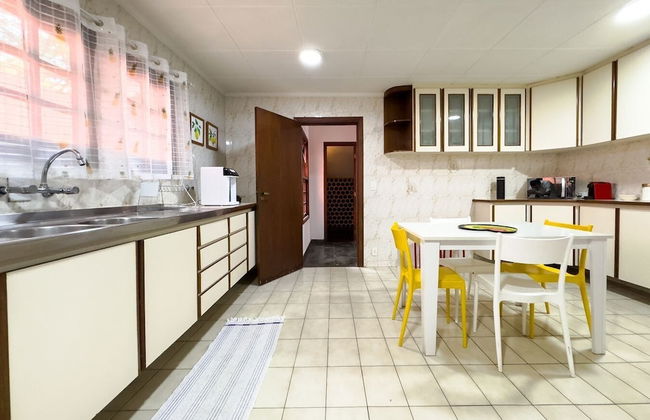 Casa espaçosa na Granja Viana - Foto 44