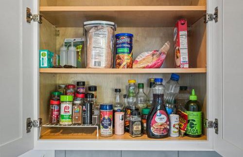 Belmont Shore Getaway with Hot Tub and Firepit - Foto 12