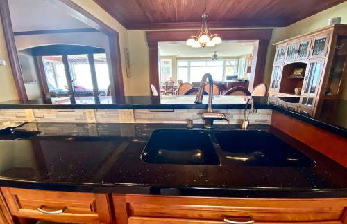 Private Beach Pool Table HUGE views gas grill - Foto 52