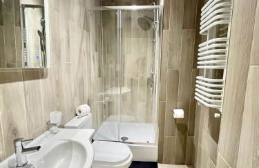 Spacious Ealing Broadway 1Bed Flat - Terrace & Near Tube - Foto 17