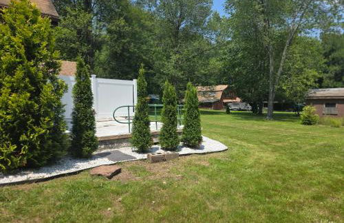 Charming 3 bedroom 2 bath home in Bloomfield with wishing well - Foto 1