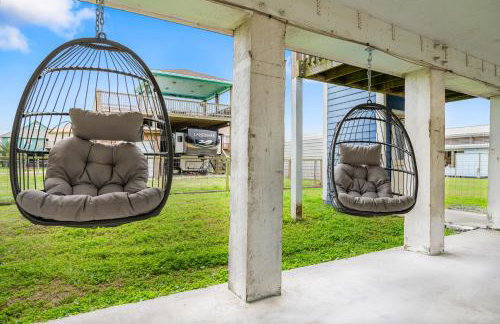 Deep Blue Yonder - Ping-pong! Bikes! Games! Cute and cozy 3-bed, 2-bath home in the heart of Crystal Beach! - Foto 6