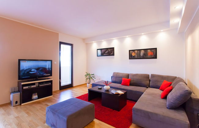 Urban Premium Apartments - Adults Only - Photo 13