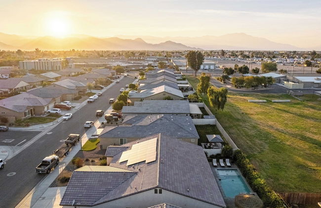 Luxe Indio Stay w/ Pool, Tiki Bar & Fire Pit Near Coachella Longfellow - Foto 42