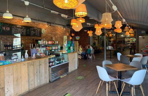 Lazy Bear Lodge with Hot Tub - Finlake Resort and Spa in Devon - Foto 42