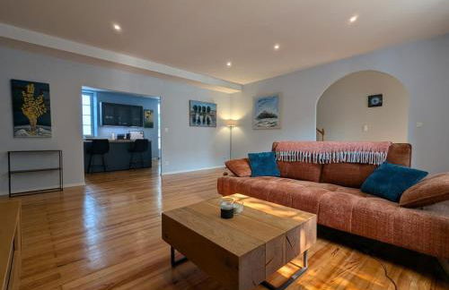 Charmante maison XIXe sur Jarnac avec 3 chambres, cour privative & parking - FR-1-653-280 - Foto 10