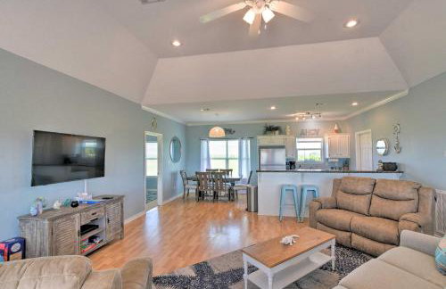 Deck and Grill Walkable Crystal Beach House! - Foto 2