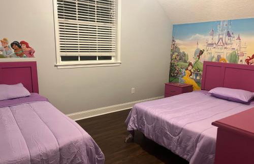 Spacious Waterfront - Sleeps 20! - Foto 19