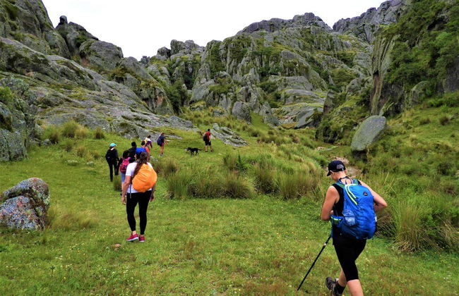 Trekking por Los Gigantes y río subterráneo del valle del Lolu - Foto 1