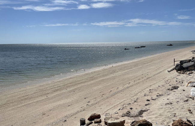 Peter's Port - Photo 10