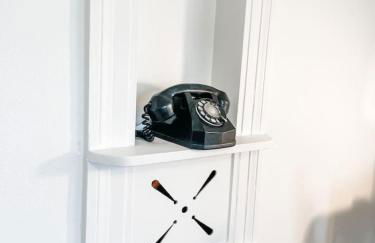 Adorable 1BR Apt. w KING bed 1 m. to square - Foto 14