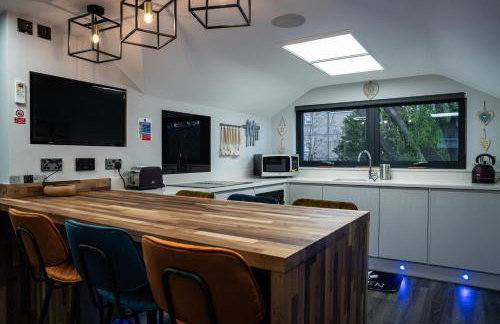 Annex, 2 Bed, Sleeps 4, Parking - Foto 18