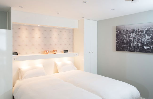 BizStay Park Central Apartments - Photo 11