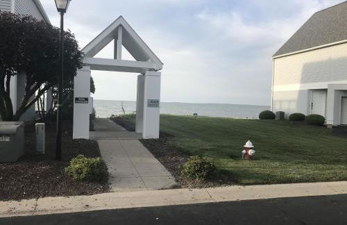 Papa & Gigi's Lake Front Home - Foto 16