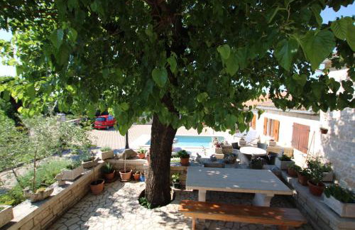 Apartments Vesna & Mario with pool - Foto 10