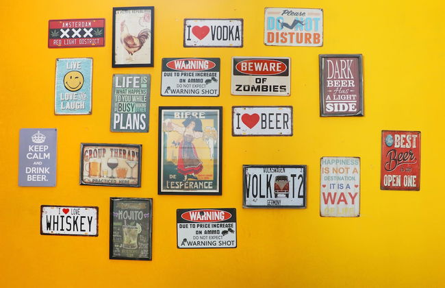 Sports Bar Villa by Shiloh Stays - Photo 21