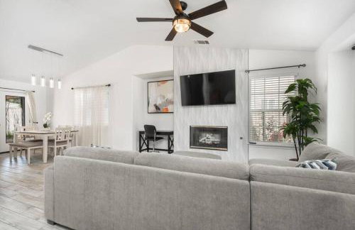 Simple Home for Work or Travel - Photo 3