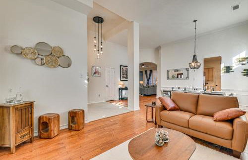 Elegant Home with Private Patio, 2 Mi to UTD Campus! - Photo 17