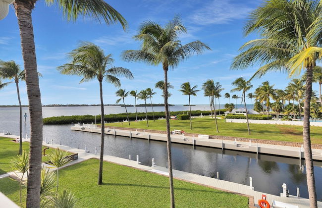 Waterfront Luxury Villa With Spectacular Sunset Views And Boat Slip 3 Bedroom Townhouse by RedAwning - Foto 47