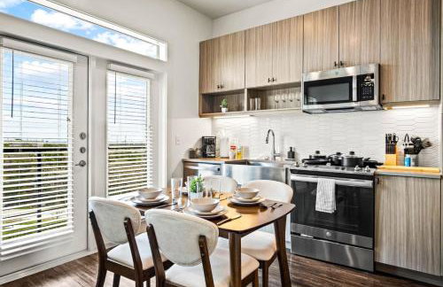 Luxurious New Unit 1Bd1Ba Pool, Golf Sim - Foto 14