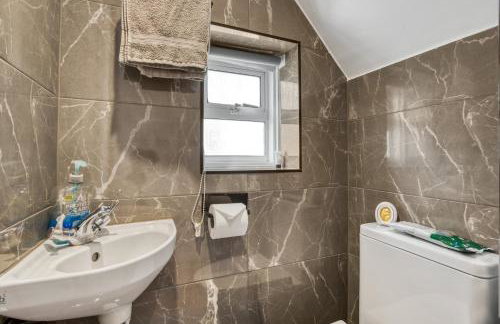 Casa Marina- 4 bedroom house with garden and balcony - Photo 27