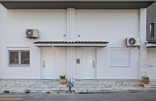 Garden Apartment in Amarynthos II - Photo 31