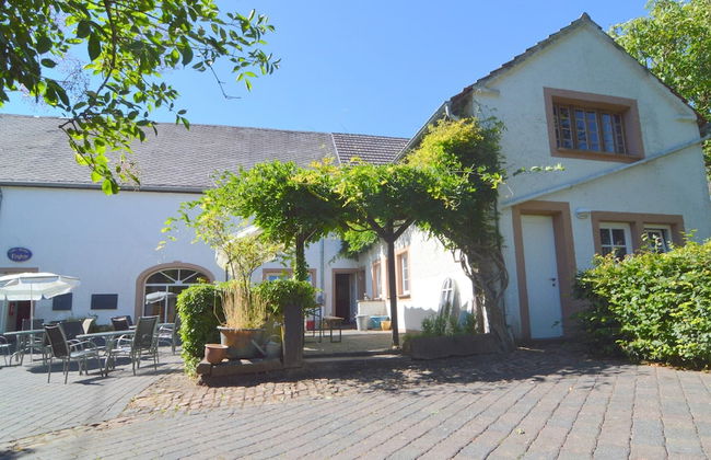 Cosy Apartment With Terrace in Meisburg - Photo 1