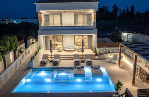 Cantouni Villa, Luxury 5BR Retreat with Pool & Jacuzzi Near Town by Villa Mana Gers - Photo 6