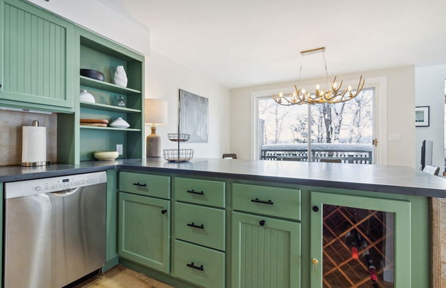 Slopeside In Okemo - Beautifully Renovated Spacious Family Townhouse 3 Bedroom Townhouse by RedAwning - Foto 15