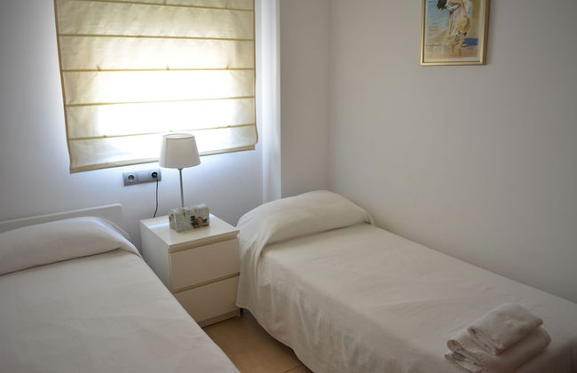 Voramar – A 50 m de la Playa, Parking y A/A - Foto 9