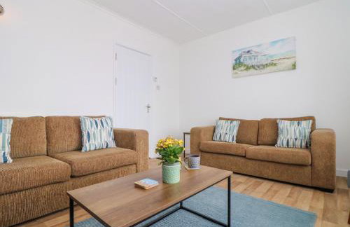 Small Hillman - Photo 3