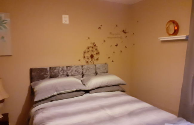 2 Bed Apartment 2 Mins Walk Away From the Beach! - Foto 3