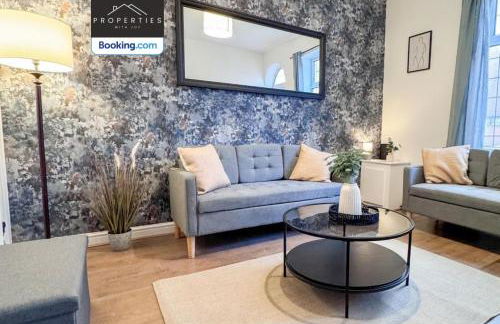 Centrally Located House By Properties With Joy Short Lets and Serviced Accommodation Ashton Ideal for Monthly Stay - Foto 15