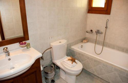 Mylos Hotel Apartments - Photo 8