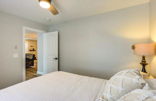 Riverfront Michigan Cottage with Fire Pit and Kayaks! - Foto 14