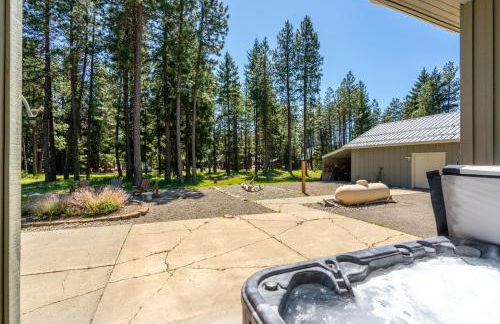 Cozy Pine Cabin Pool Access - Foto 38