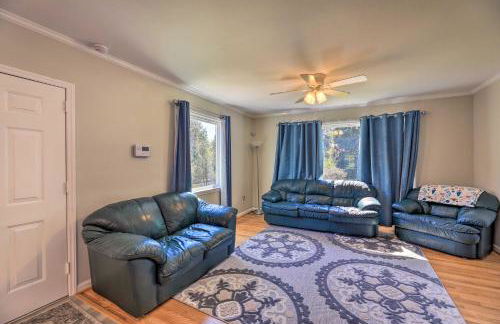 Convenient Jacksonville Home with Yard and Patio! - Foto 9