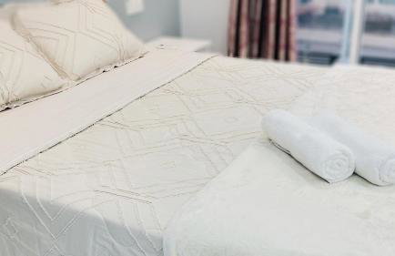 Sobrado aconchegante e espaçoso, ótima opção! - Foto 26