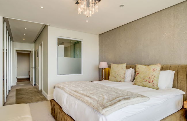 Aqua Views at the Waterclub in Cape Town - Photo 35