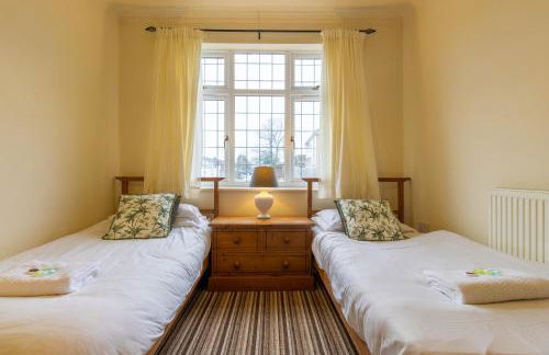 Rustic Haven with Driveway Kenilworth - Foto 18