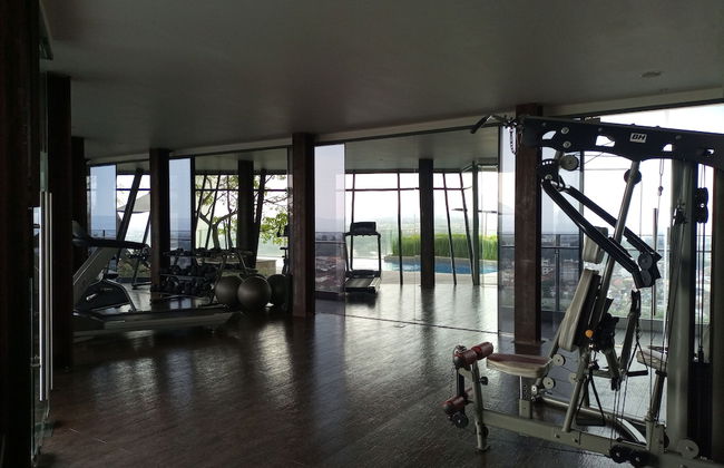 Best Homey And Modern Studio At Uttara The Icon Apartment - Photo 13